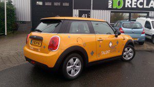 TalentForCare_autobelettering_MiniCooper-2