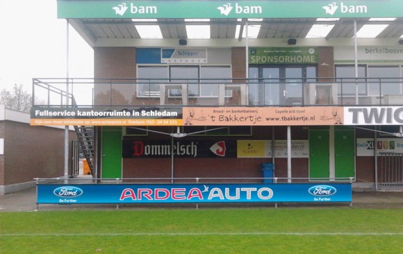 Sponsorbord Ford Ardea