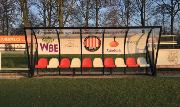 Sponsorborden Dugout MVV'27