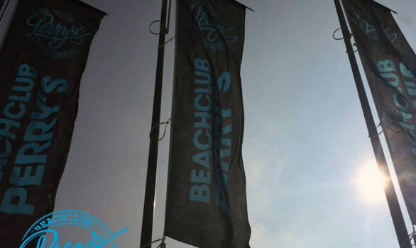 Banier vlag Perry's Beachclub