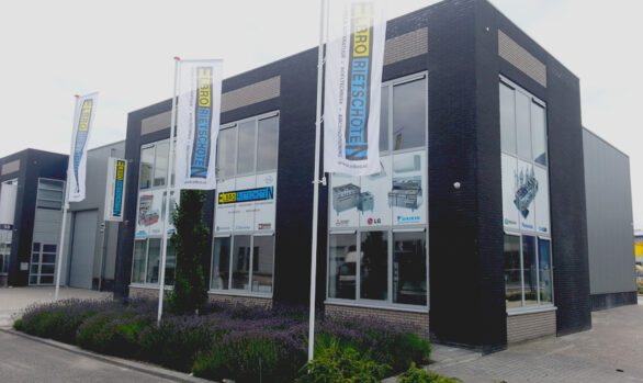 Banier vlag Elbro Rietschoten