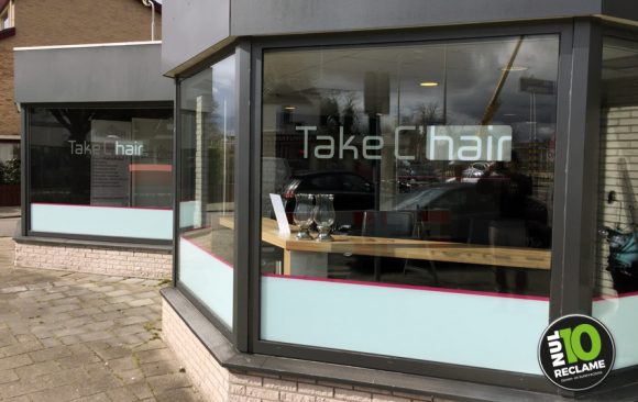 TakeChair Zoetermeer raambelettering