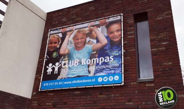 The Dare Company / Vlietkinderen (spandoek)
