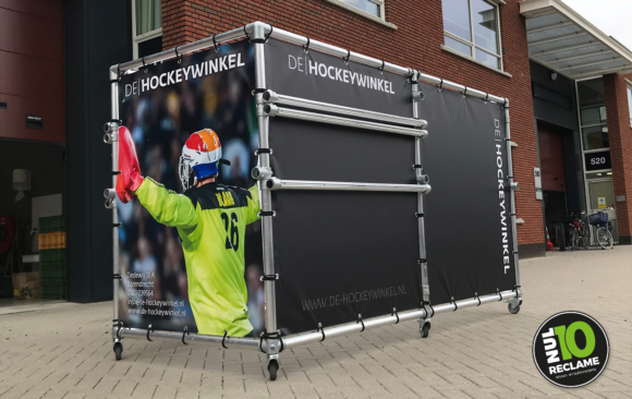 De Hockeywinkel - Mobiele spandoekframe