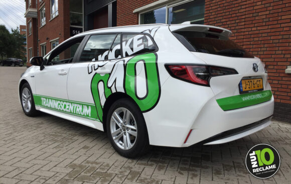 Hockey Experience 010 - Autobelettering (Toyota Corolla)