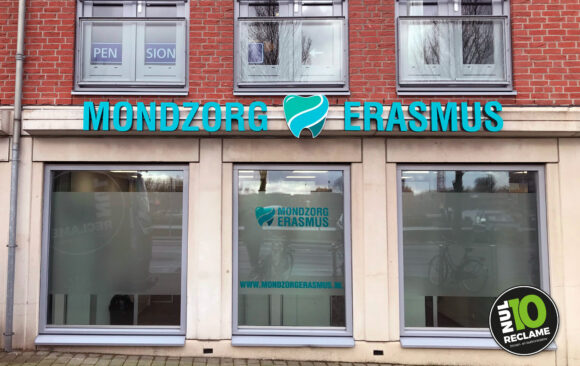 Mondzorg Erasmus - Lichtreclame / doosletters