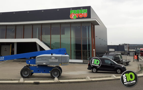 Fresh 2 You - Lichtreclame / Doosletters