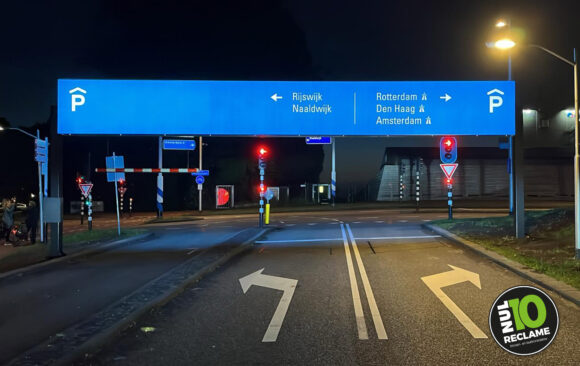 Parkeren Delft Prinsenhofgarage - Zeildoek Lichtbak XL dubbelzijdig