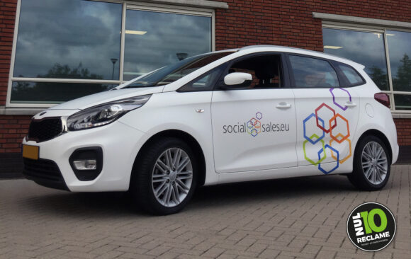 Social Sales - Carwrap (Kia Carens)