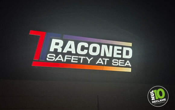 Traconed - Lichtreclame / Doosletters